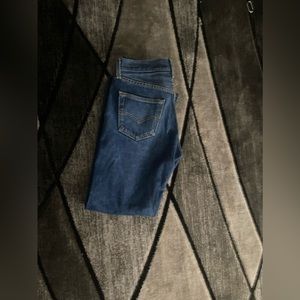Levi jeans
